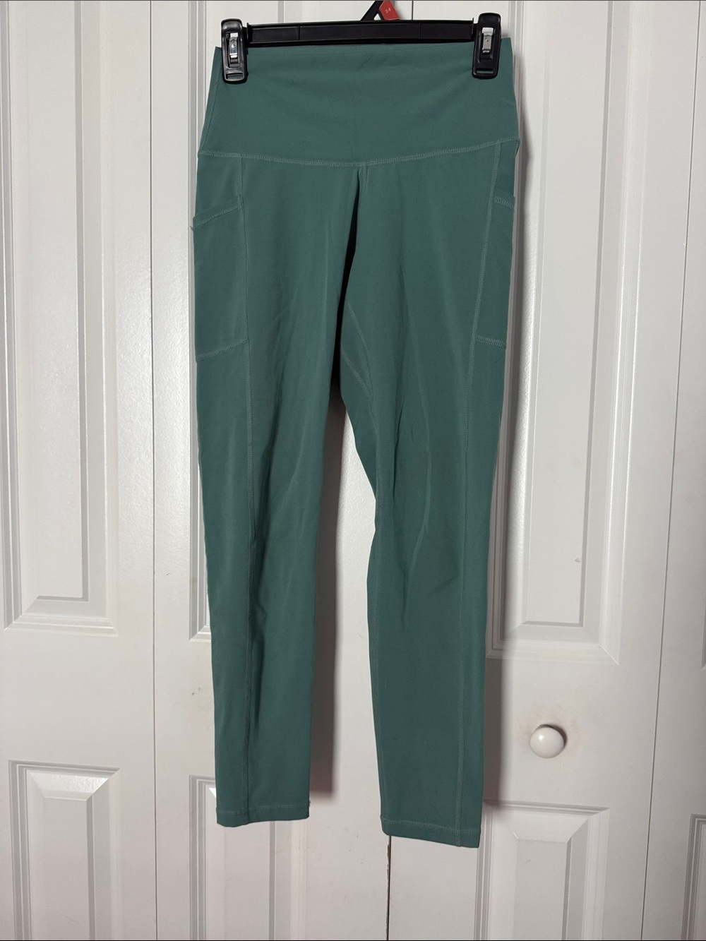 High-Rise Leggings in Teal